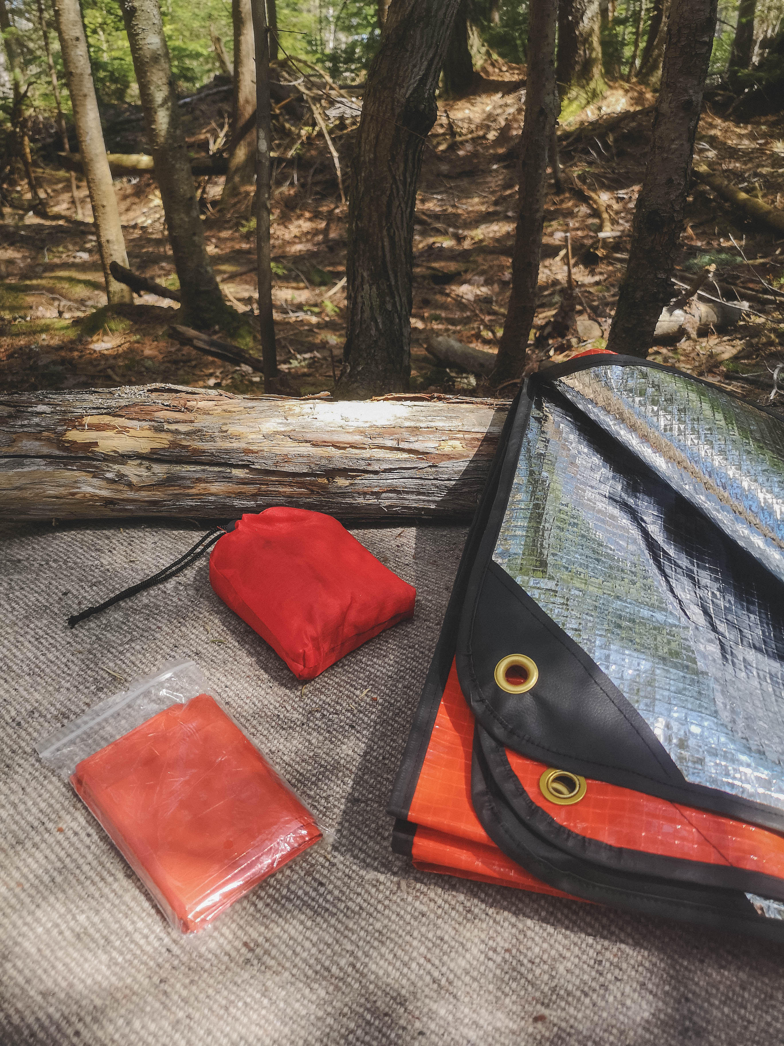 Couverture De Survie/tente D'urgence - PET Isolant, Orange/silver - Pour 2 Personnes, Légère Et Compacte - Kit De Survie Outdoor